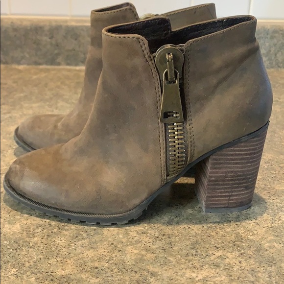 Also Ankle Booties - Picture 3 of 5